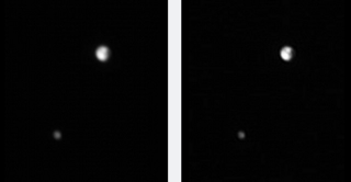Illustration for article titled Is That A Massive Stripe Streaking Across Pluto's Surface?